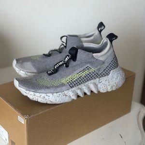 Nike Space Hippie 02 Grey Volt Recycled 10.5